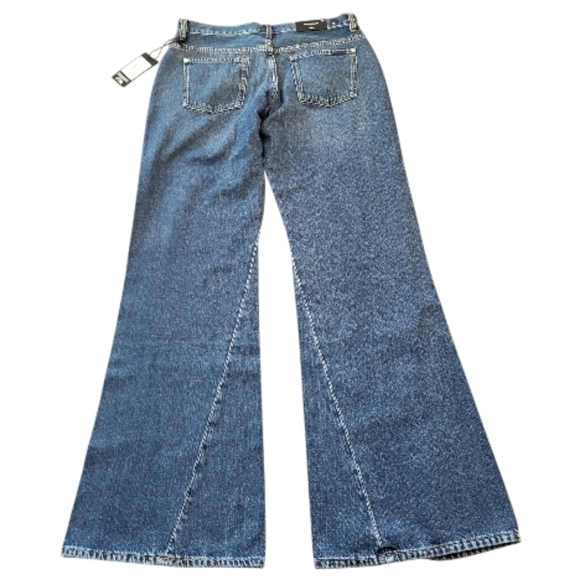 NWT 7 For All Mankind Women's Twisted Seam Spencer Flare Jeans - Size 30 - Picture 3 of 9